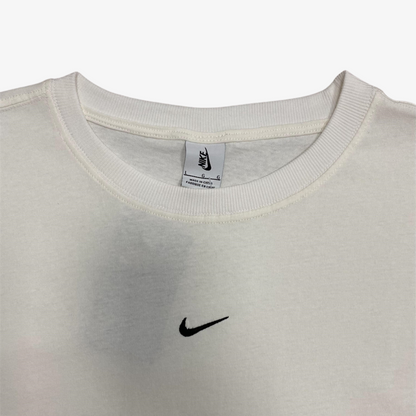 CENTER SWOOSH NIKE T-SHIRT