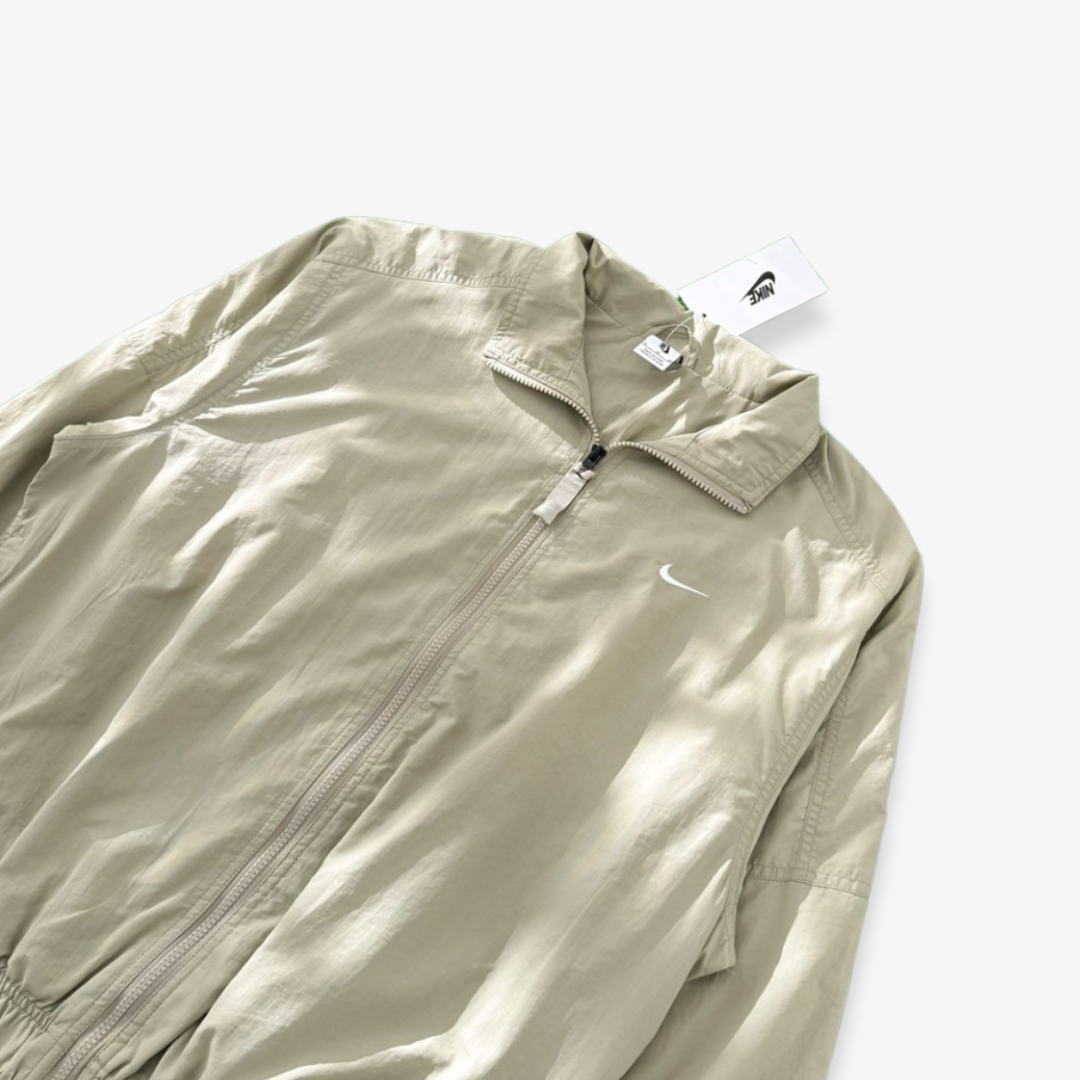 NIKE WINDBREAKER